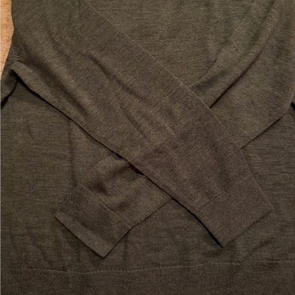 Banana Republic Men’s Long Sleeve Polo Shirt Size L Gray NWT - Picture 4 of 5